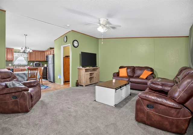 Photo 2 of Single family home for sale at 802 N 2nd Street, Huntington, TX 75949 | MLS# 13309316 | Listing updated on 2026-09-11