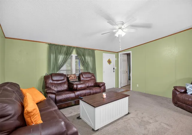 Photo 3 of Single family home for sale at 802 N 2nd Street, Huntington, TX 75949 | MLS# 13309316 | Listing updated on 2026-09-11