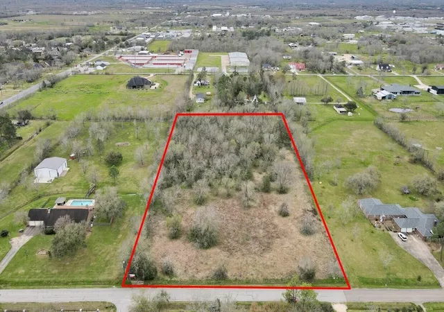 Land for sale at 101 Westfield Ln, Friendswood, TX 77546 | MLS# 49039688