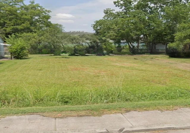 Photo 2 of Land for sale at 10022 Sierra Dr, Houston, TX 77051 | MLS# 35797863 | Listing updated on 2026-09-01