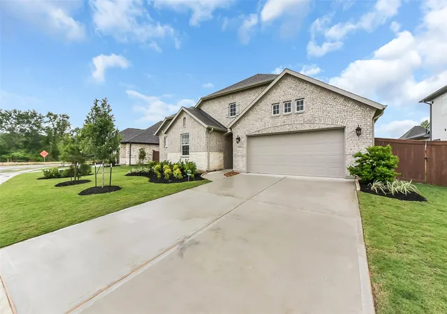 Photo 3 of Single family home for sale at 16159 Sheridan River Trl, Conroe, TX 77302 | MLS# 32228723 | Listing updated on 2026-09-12