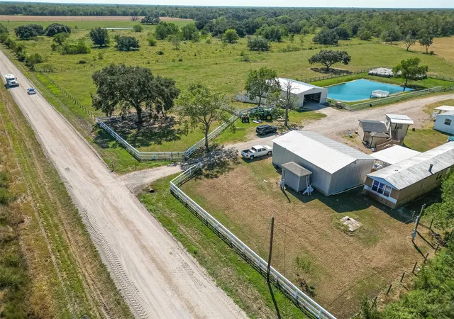 Photo 1 of Single family home for sale at 16631 Baker Cr 522 Rd, Guy, TX 77444 | MLS# 6387852 | Listing updated on 2026-09-23