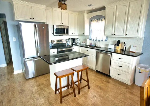 Photo 3 of Single family home for sale at 1218 Fort Velasco Dr, Freeport, TX 77541 | MLS# 59338685 | Listing updated on 2026-09-11