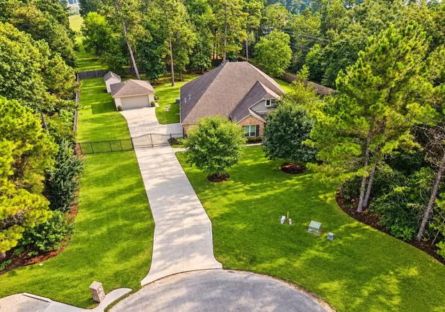 Photo 1 of Single family home for sale at 8996 Wind Jammer Ln, Montgomery, TX 77316 | MLS# 89545396 | Listing updated on 2026-09-09
