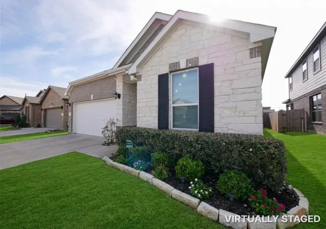 Photo 3 of Single family home for sale at 14615 Cypress Crk Landing Dr, Houston, TX 77068 | MLS# 16251584 | Listing updated on 2026-09-09