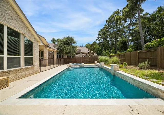Photo 2 of Single family home for sale at 17623 Sequoia Kings Dr, Humble, TX 77346 | MLS# 89380744 | Listing updated on 2026-09-09