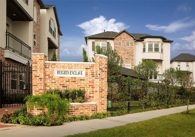 Photo 1 of Single family home for sale at 2828 Princeton St, Houston, TX 77009 | MLS# 13904241 | Listing updated on 2026-09-02