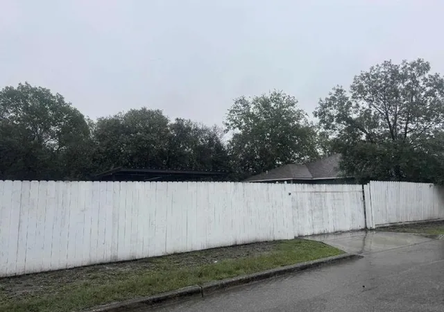 Photo 3 of Single family home for sale at 1696 W Mill St, New Braunfels, TX 78130 | MLS# 84252174 | Listing updated on 2026-09-11