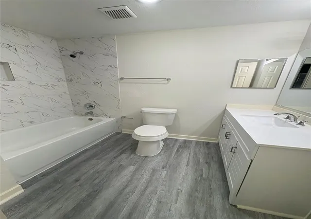 Photo 3 of Single family home for sale at 2626 Knotty Oaks Trl, Houston, TX 77045 | MLS# 18990324 | Listing updated on 2026-09-15