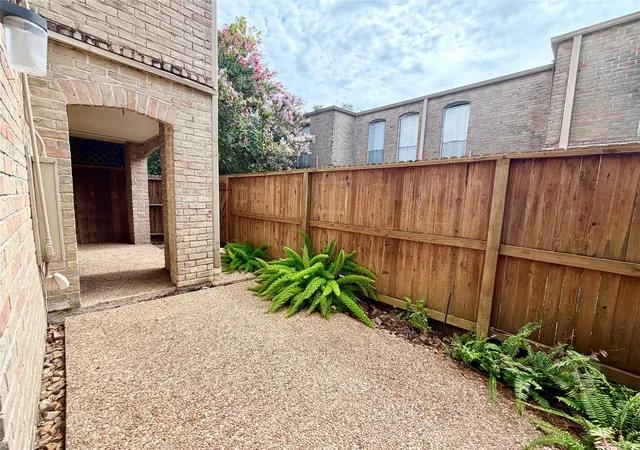 Photo 1 of Condo for sale at 4639 Wild Indigo St #463, Houston, TX 77027 | MLS# 27528715 | Listing updated on 2026-09-17