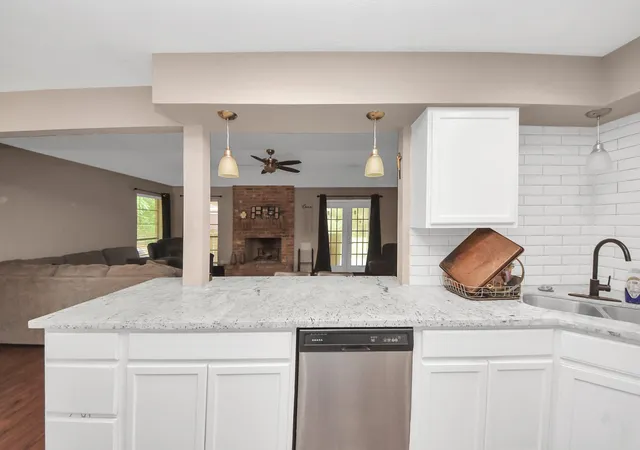 Photo 4 of Single family home for sale at 3111 White Blossom Ln, Humble, TX 77338 | MLS# 7539345 | Listing updated on 2026-09-19