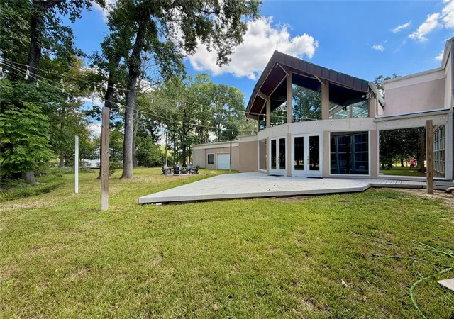 Photo 3 of Single family home for sale at 7 Winged Ft Dr, Conroe, TX 77304 | MLS# 56006780 | Listing updated on 2026-10-05