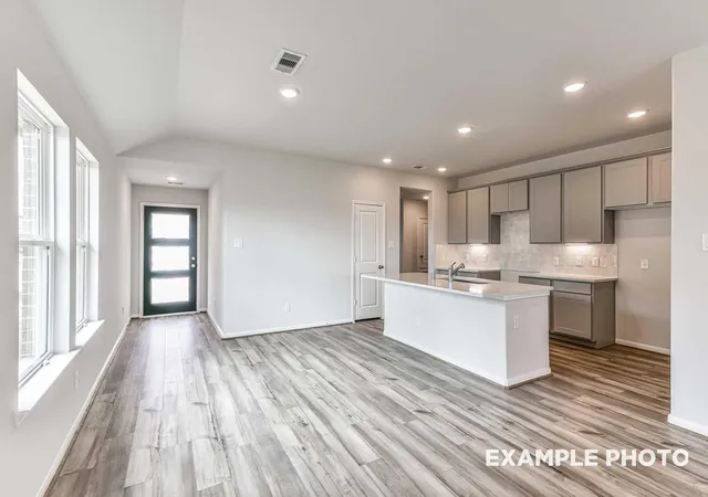 Photo 4 of Single family home for sale at 115 Sabinal Ln, Dayton, TX 77535 | MLS# 27108875 | Listing updated on 2026-09-21
