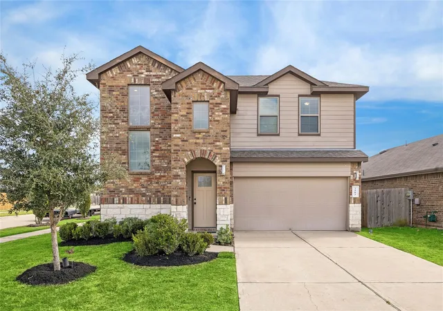 Photo 1 of Single family home for sale at 7503 Highland Chase Dr, Richmond, TX 77407 | MLS# 58479494 | Listing updated on 2026-09-16