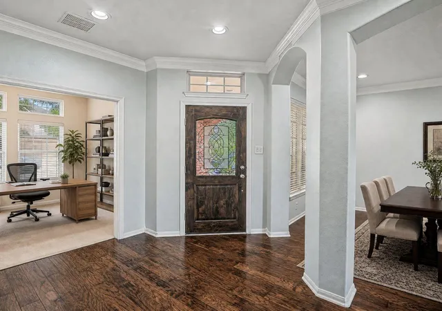 Photo 4 of Single family home for sale at 28118 Rebecca Meadow Fls Ln, Katy, TX 77494 | MLS# 22442342 | Listing updated on 2026-09-19