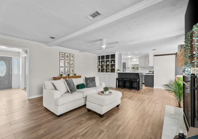 Photo 2 of Single family home for sale at 4026 Oxhill Rd, Spring, TX 77388 | MLS# 39914130 | Listing updated on 2026-09-20
