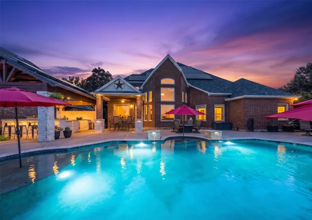 Photo 2 of Single family home for sale at 16710 Okachobee Dr, Houston, TX 77044 | MLS# 85205434 | Listing updated on 2026-09-20
