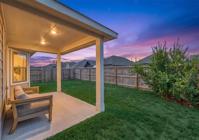 Photo 2 of Single family home for sale at 941 Oak Mist Ln, Magnolia, TX 77354 | MLS# 28756926 | Listing updated on 2026-10-06