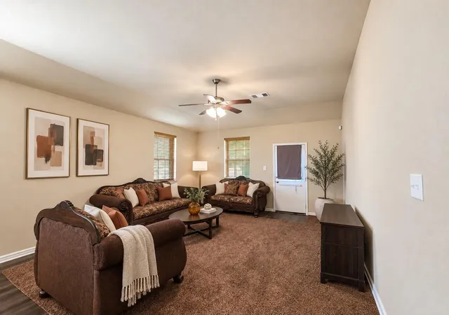 Photo 3 of Single family home for sale at 7447 Wheatley Gdns Dr, Houston, TX 77016 | MLS# 48126397 | Listing updated on 2026-09-05