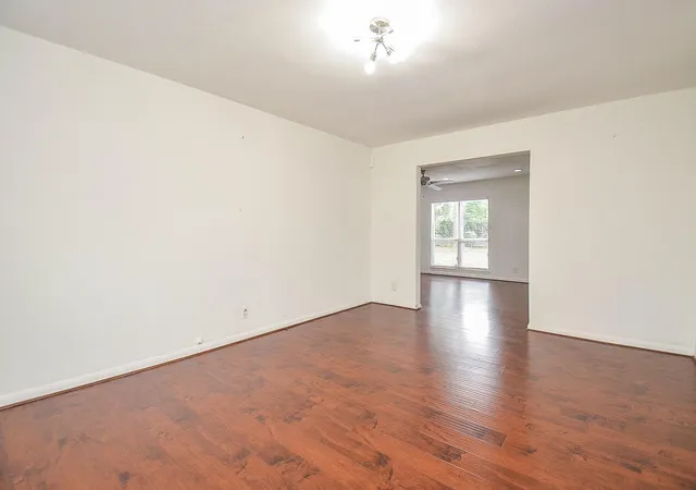 Photo 3 of Single family home for sale at 7238 Neff St, Houston, TX 77074 | MLS# 13129064 | Listing updated on 2026-09-04