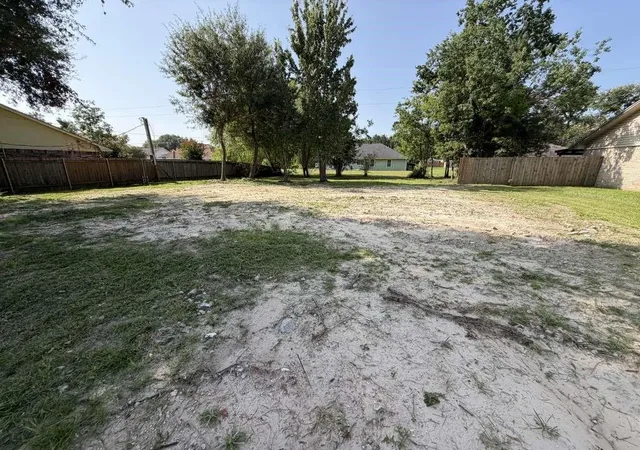 Photo 3 of Land for sale at 4401 Kitty Chapin Ave, Orange, TX 77632 | MLS# 25412703 | Listing updated on 2026-09-08