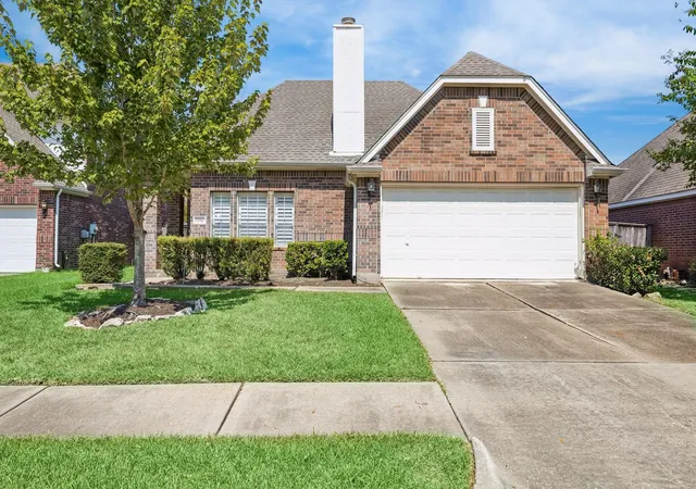Photo 1 of Single family home for sale at 13910 Charlton Way Dr, Houston, TX 77077 | MLS# 20733988 | Listing updated on 2026-09-24