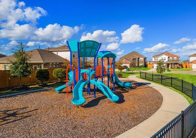 Photo 11 of Single family home for sale at 1918 June Lake Ln, Rosharon, TX 77583 | MLS# 22153280 | Listing updated on 2026-09-05