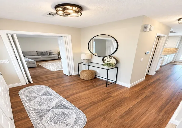 Photo 3 of Single family home for sale at 2322 Colleen Dr, Pearland, TX 77581 | MLS# 4861391 | Listing updated on 2026-09-12