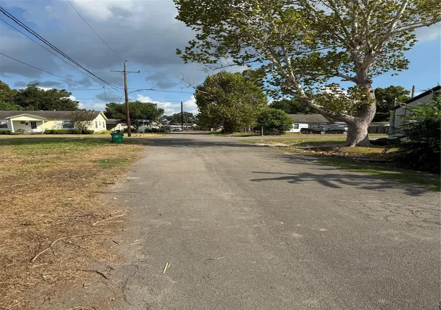Photo 2 of Land for sale at 1301 Duke St, Baytown, TX 77520 | MLS# 46772321 | Listing updated on 2026-09-09