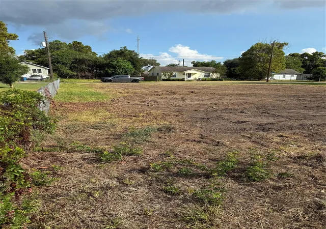Photo 3 of Land for sale at 1301 Duke St, Baytown, TX 77520 | MLS# 46772321 | Listing updated on 2026-09-09
