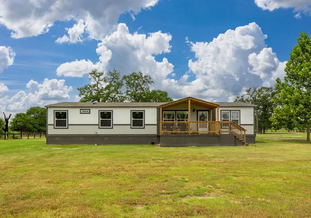 Photo 1 of Single family home for sale at 28565 Mellman Rd, Hempstead, TX 77445 | MLS# 71577561 | Listing updated on 2026-09-04