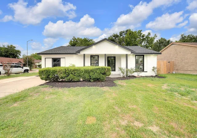Single family home for sale at 12434 Big Oaks Dr, Houston, TX 77050 | MLS# 15564010