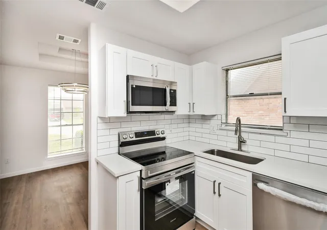 Photo 3 of Single family home for sale at 12110 Kirkholm Dr, Houston, TX 77089 | MLS# 55914152 | Listing updated on 2026-09-20