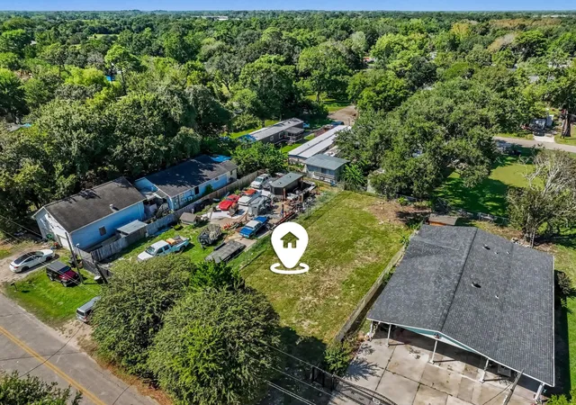 Photo 2 of Land for sale at 1814 W Blum St, Alvin, TX 77511 | MLS# 53410784 | Listing updated on 2026-09-21