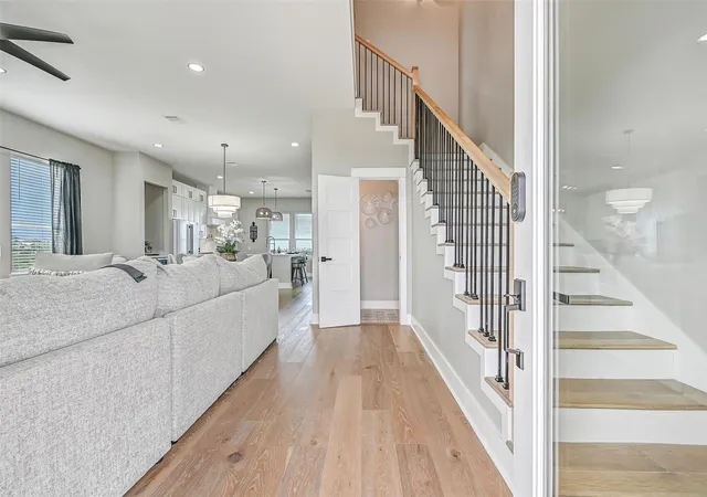 Photo 4 of Single family home for sale at 25943 Bay Breeze Dr, Galveston, TX 77554 | MLS# 68476149 | Listing updated on 2026-09-20