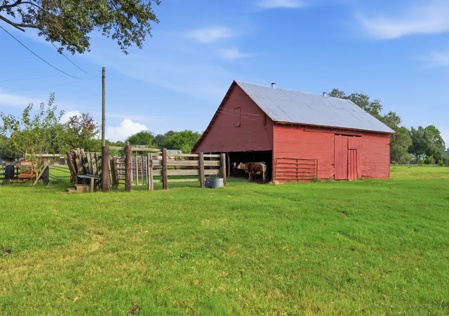 Photo 4 of Sale Pending at 3415 Fm 360 Rd, Rosenberg, TX 77471 | MLS# 34856811 | Listing updated on 2026-10-07
