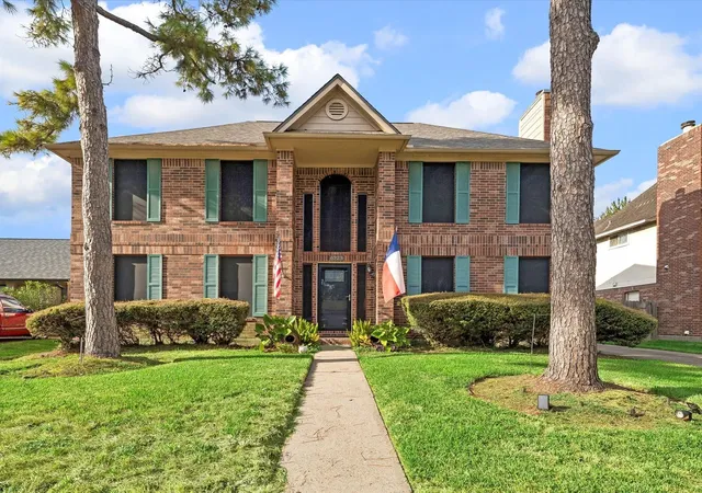 Photo 1 of Single family home for sale at 6223 Egypt Dr, Pasadena, TX 77505 | MLS# 10258617 | Listing updated on 2026-10-05