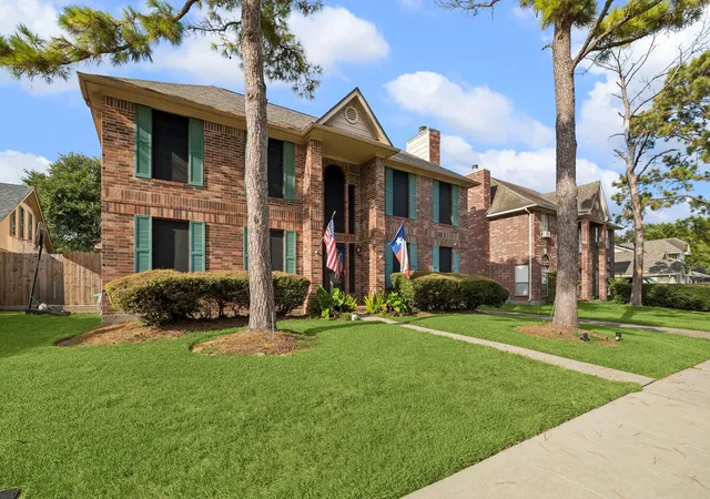 Photo 2 of Single family home for sale at 6223 Egypt Dr, Pasadena, TX 77505 | MLS# 10258617 | Listing updated on 2026-10-05