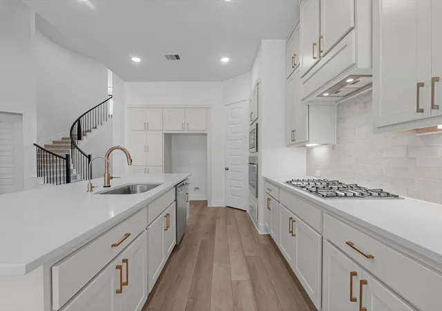 Photo 3 of Single family home for sale at 17530 Fogwood Crk Way, Tomball, TX 77377 | MLS# 10775508 | Listing updated on 2026-10-09
