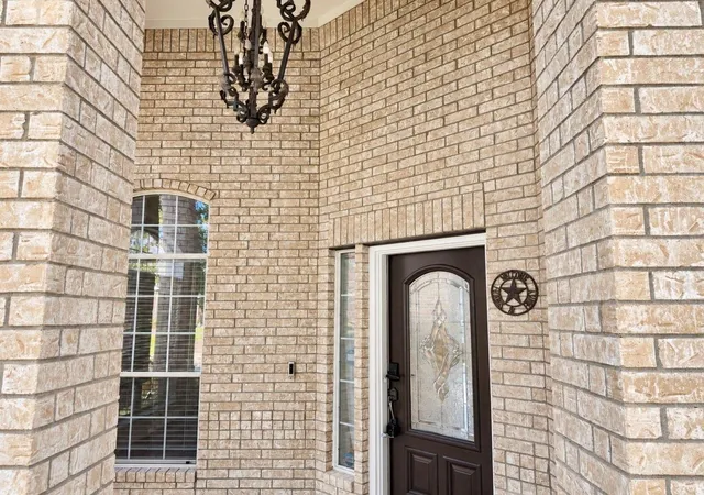 Photo 3 of Single family home for sale at 14415 Castlemaine Ct, Sugar Land, TX 77498 | MLS# 36361037 | Listing updated on 2026-10-03