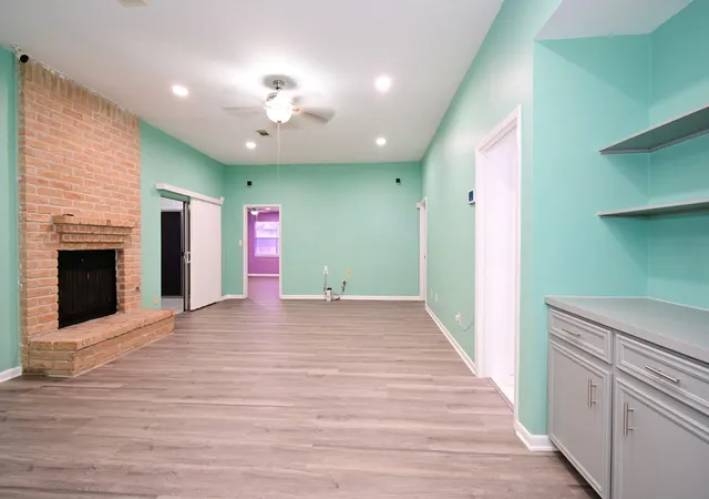 Photo 3 of Single family home for sale at 8615 Belle Park Dr, Houston, TX 77099 | MLS# 24590177 | Listing updated on 2026-09-03