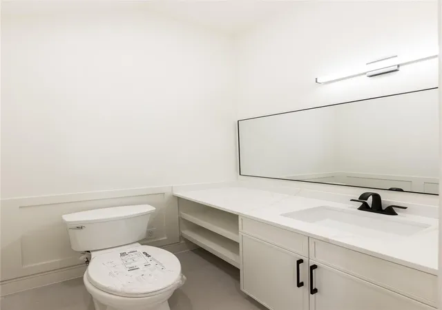 Photo 4 of Single family home for sale at 1122 E 27th Street #A, Houston, TX 77009 | MLS# 71690573 | Listing updated on 2026-09-02