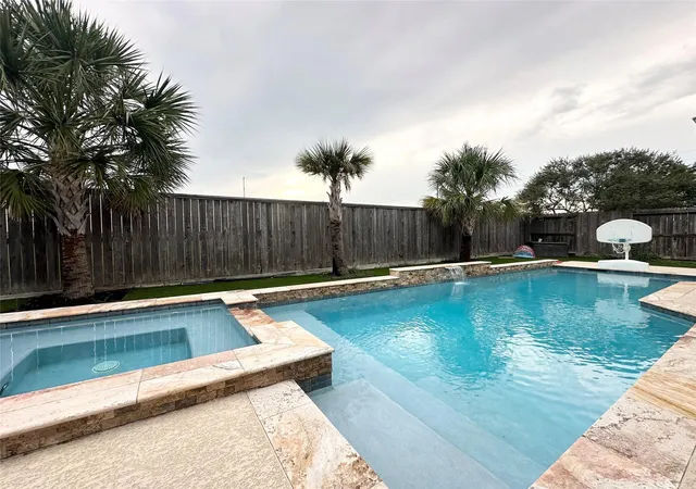 Photo 1 of Single family home for sale at 17815 Gables Bnd Dr, Tomball, TX 77377 | MLS# 48182289 | Listing updated on 2026-09-13