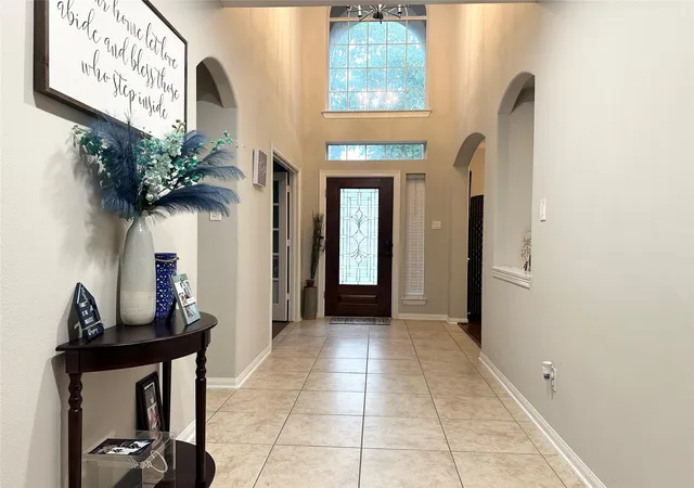 Photo 2 of Single family home for sale at 17815 Gables Bnd Dr, Tomball, TX 77377 | MLS# 48182289 | Listing updated on 2026-09-13