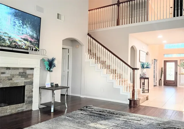 Photo 3 of Single family home for sale at 17815 Gables Bnd Dr, Tomball, TX 77377 | MLS# 48182289 | Listing updated on 2026-09-13