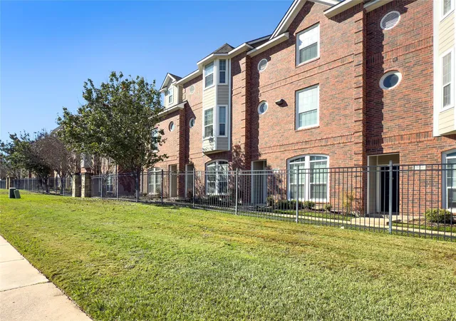 Condo for sale at 305 Holleman Dr E #302, College Station, TX 77840 | MLS# 20953651
