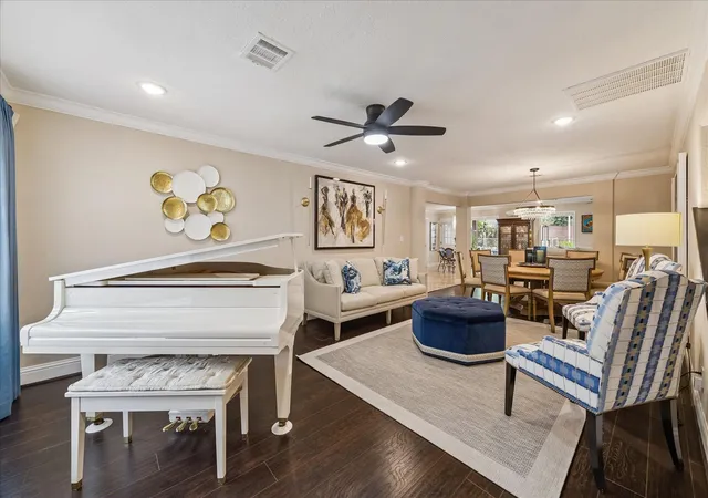 Photo 4 of Single family home for sale at 5402 Valkeith Dr, Houston, TX 77096 | MLS# 5870117 | Listing updated on 2026-09-21