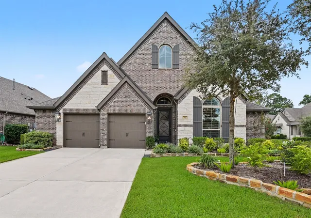 Photo 2 of Sale Pending at 343 Torrey Bloom Loop, Conroe, TX 77304 | MLS# 90425656 | Listing updated on 2026-09-15