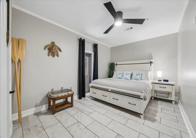 Photo 4 of Townhouse for sale at 216 20th Street, Galveston, TX 77550 | MLS# 82339212 | Listing updated on 2026-09-19