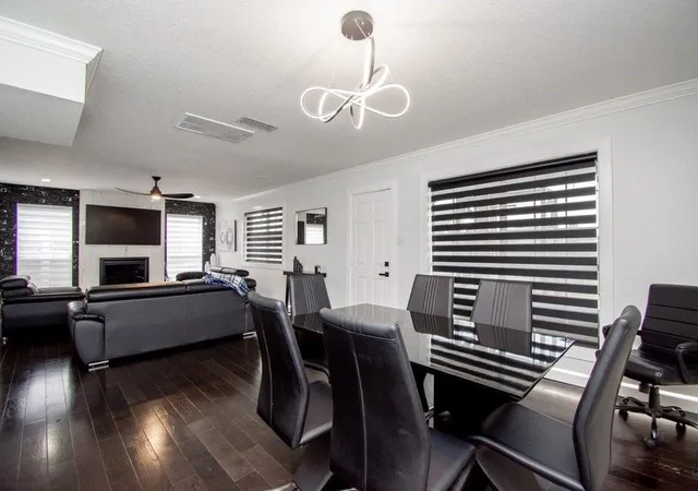 Photo 3 of Single family home for sale at 10551 Kirkgreen Dr, Houston, TX 77089 | MLS# 17017639 | Listing updated on 2026-09-08